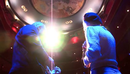 L'interview de Margaux Simone et des extraits de chansons au théâtre Armand