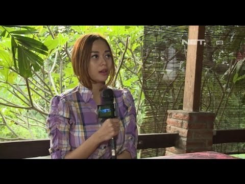 Entertainment News - Aura Kasih bercerita mengenai karirnya