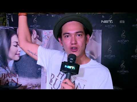 Ikuti Keseruan Adipati Dolken Premier Film 'Hujan di Bulan Juni' di Jakarta
