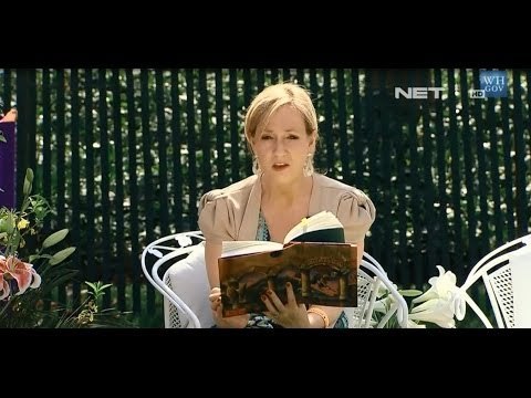 Entertainment News - J.K Rowling merilis buku