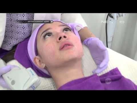 Yuki Kato Melakukan Perawatan Kulit