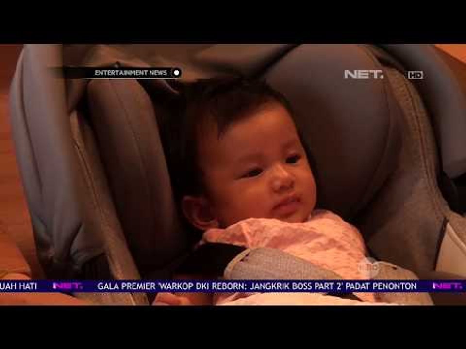 Klarifikasi Atiqah Hasiholan Mengenai Tindikan Putrinya