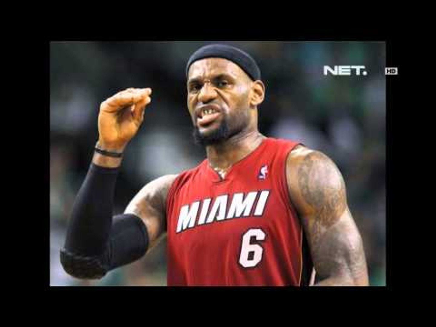 Entertainment News - LeBron James gantikan Michael Jordan di Space jam 2