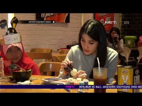 Sangking Sukanya Sama Disney Sandra Dewi Lukis Karakter di Karya DOnasinya