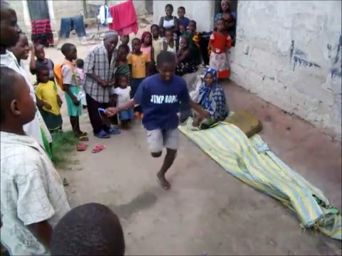 Ce gamin est un surdoué de la corde à sauter