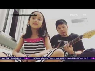 Baim Iringi Kedua Putrinya Bernyanyi