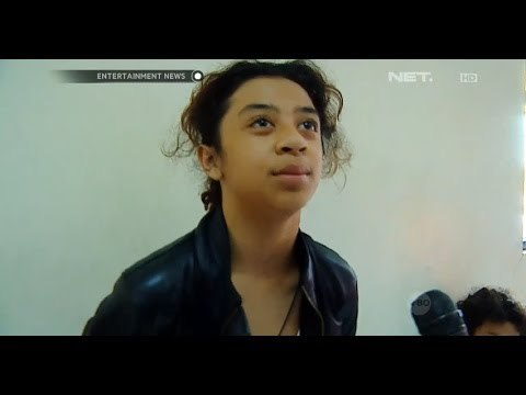 Entertainment News - Bastian Simbolon bersolo karir menjadi presenter