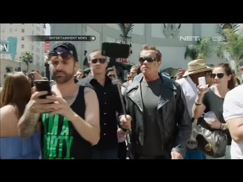 Cara Unik Arnold Schwarzenegger Promosikan Terminator Genesis