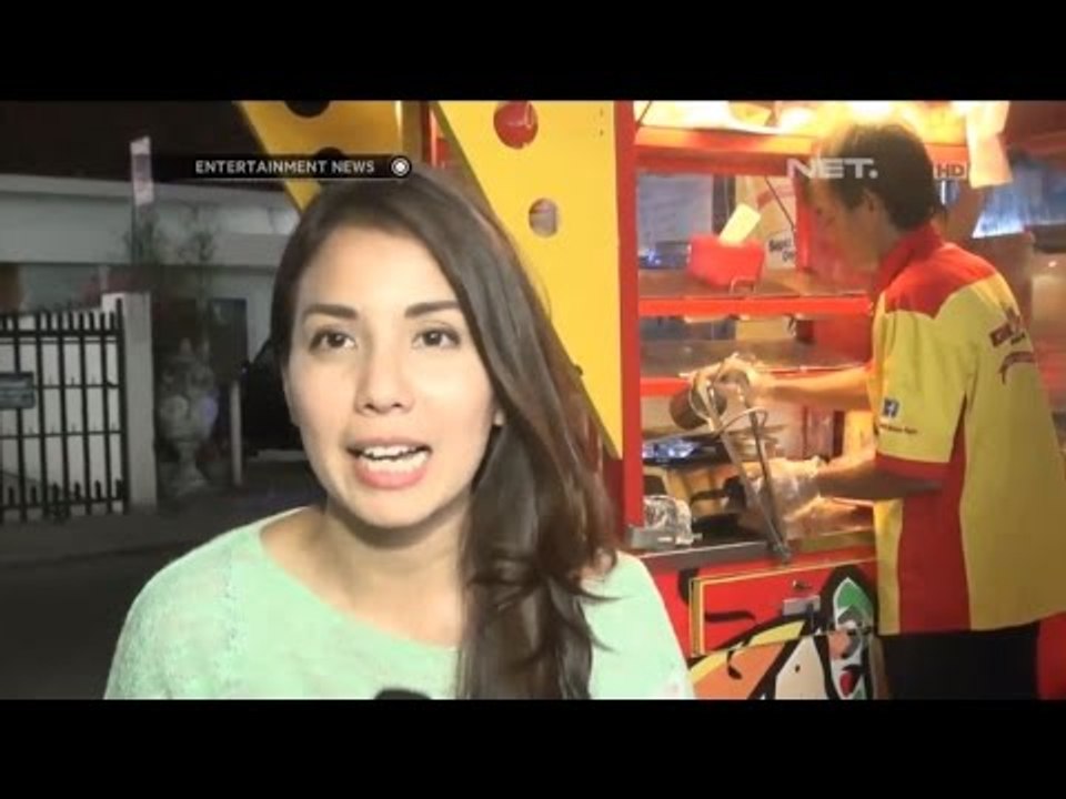 Tya Ariestya buka usaha kebab