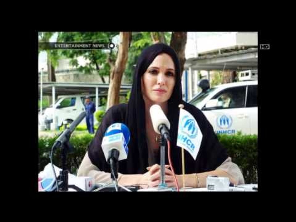 Selebriti Hollywood yang terlihat menggunakan hijab