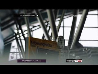 Tulus Dokumentasikan Perjalanan Selama Tampil di Singapura