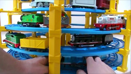 Celebrities living in the tower Thomas & Friends プラレールタワー きかんしゃトーマス