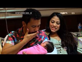 Download Video: Istri Giring Nidji melahirkan anak ketiga