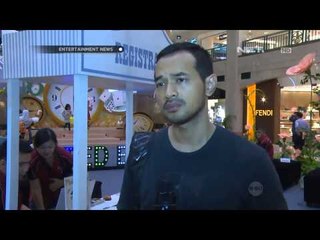 Oka Antara Tidak Suka Pakaian Formal