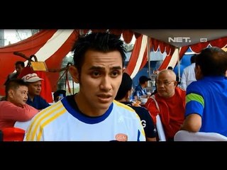 Entertainment News - Vicky Nitinegoro menjaga kebugaran dengan sepakbola