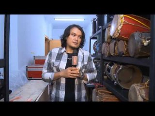 Koleksi alat musik Tradisional Viky Sianipar