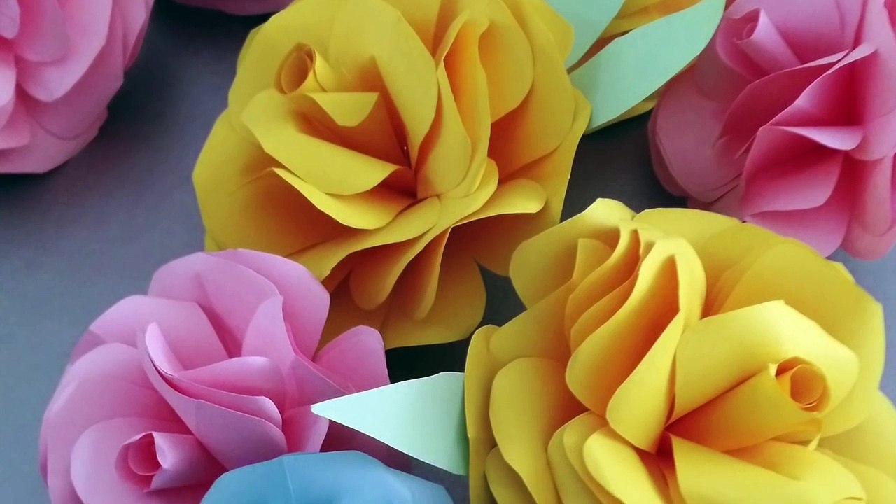 DIY PAPER ROSES TUTORIAL