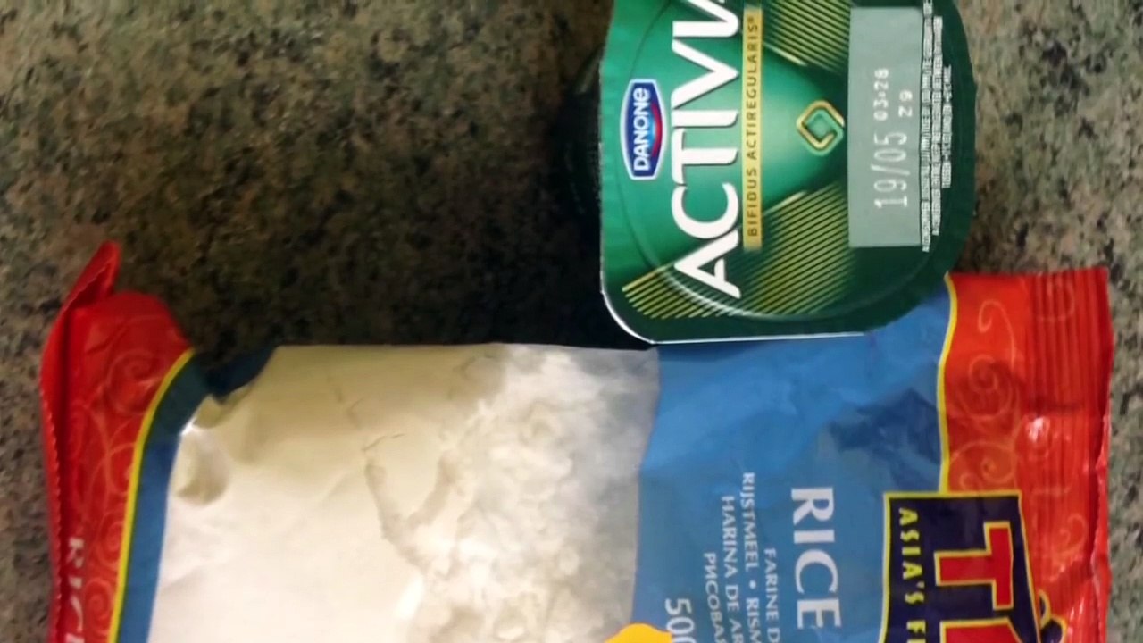 Masque exfoliant Éclaircissant naturel au riz et yaourt pour corriger le teint terne