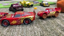 Disney Cars 3 Toys Review - Cruz Ramirez & Gold Metallic Paint Lightning McQueen Diecast Toys Cars
