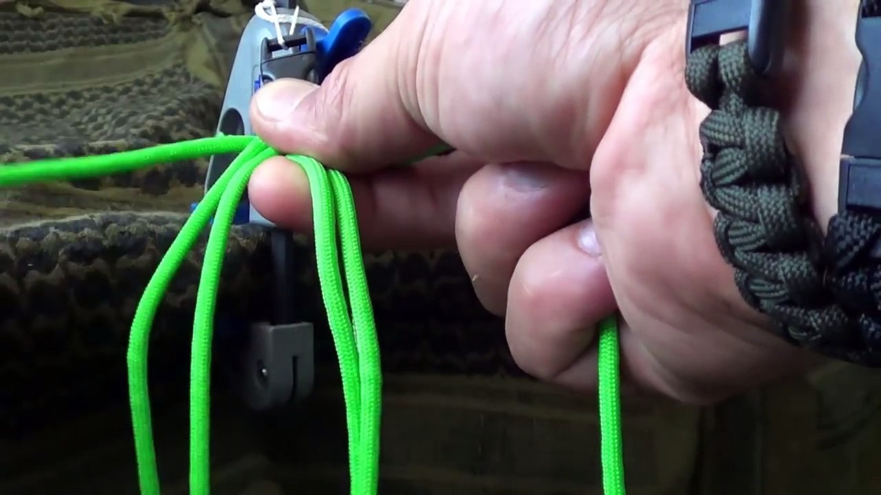 Breites Paracord Armband Knüpfen