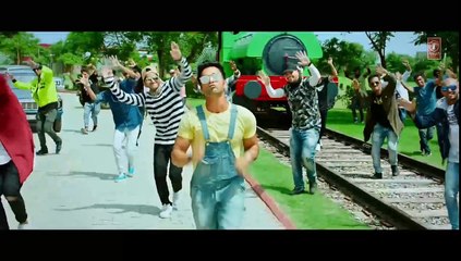 Veerey Ki Wedding Official Trailer 2018 Pulkit Samrat Kriti Kharbanda