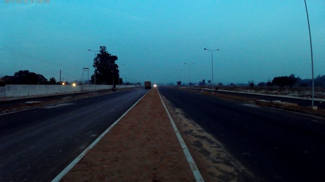 Kawasaki Z900 Flyby on High SPeed