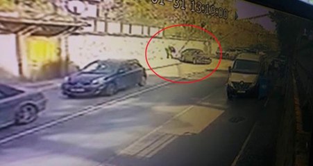 Üsküdar'da 1 Ölü, 1 Yaralının Olduğu Feci Kaza Anı Kamerada