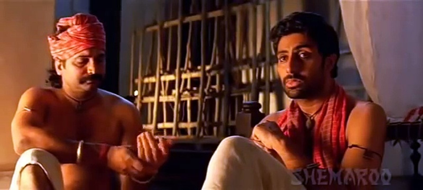 Roopa Ganguly Hot Romance With Land Lord In Bengali Movie(_Interesting repeat mode Hot Video_)