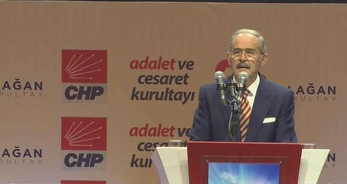 CHP'nin 36. Olağan Kurultayı'nda Yılmaz Büyükerşen, Kurultay Başkanı Seçildi
