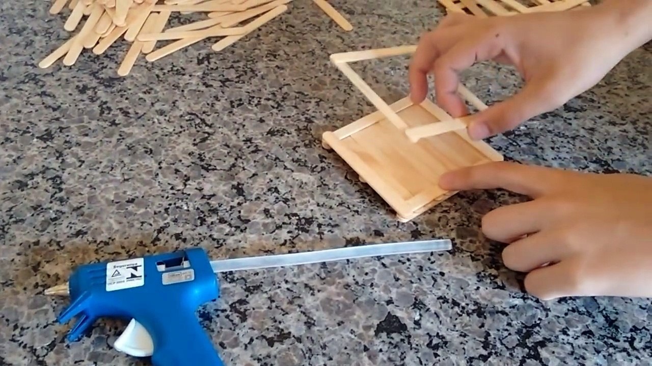 Abajur de palito de picolé ! Artesateck