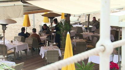 Et Cannes recréa sa plage -- toujours artificielle