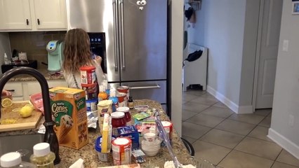 CUPCAKE BAKE OFF!! BF VS. BF!!