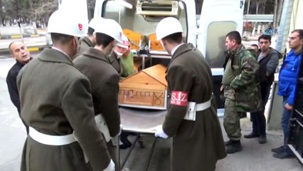 Şehitlerin naaşı Gaziantep'e getirildi