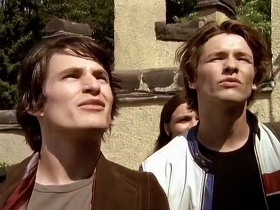 18 - Allein Unter Maedchen S01E01