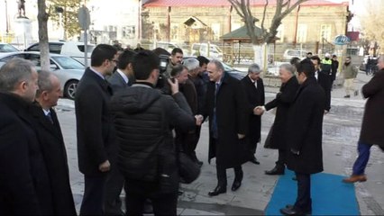 Bakan Arslan ve Özlü Kars Valiliği’ni ziyaret etti