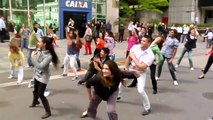Flash Mob Amizade Colorida | Av. Paulista (São Paulo/Brasil) -- 12 de Setembro de 2011