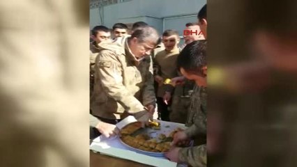 Kilis Tanju Çolak'tan Kilis'te Askerlere Moral Zıyareti