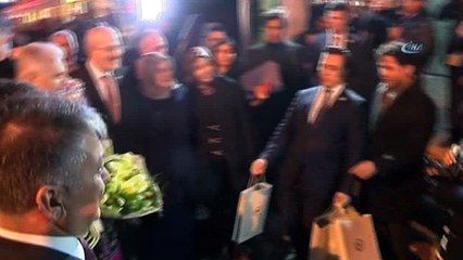 Başbakan'a Balıkesir'de sevgi seli