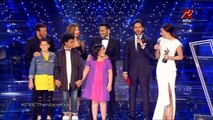 لحظة فوز حمزة لبيض بجائزة  #MBCTheVoiceKids