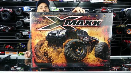 Exclusive First Look - TRAXXAS X-MAXX 8S - Unboxing, In-Depth Look & Comparison