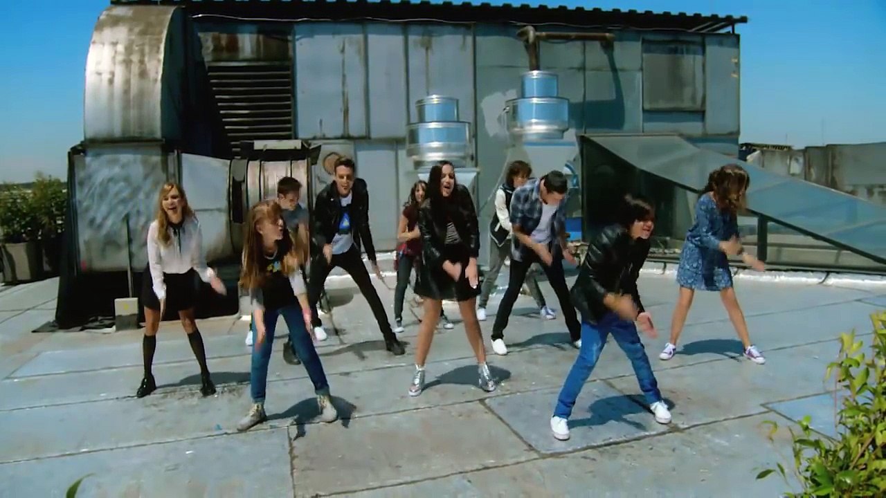 Ritmo Robótico - Eu Sou Franky 2 (Clipe Oficial Completo)