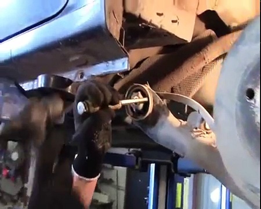 Замена сайлентблоков задней балки на Рено Логан, Сандеро, Ларгус, Логан2, Дастер 2x4