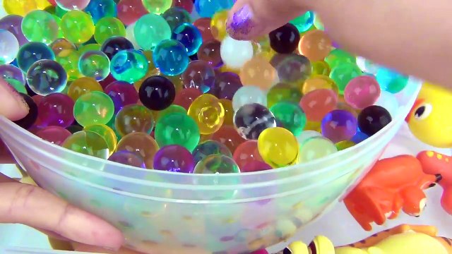 Masha & Bear Learn Color Bath paint Tubtime Ма́ша и Медве́дь, Masha i Medved Toy Orbeez Bubbles TUYC
