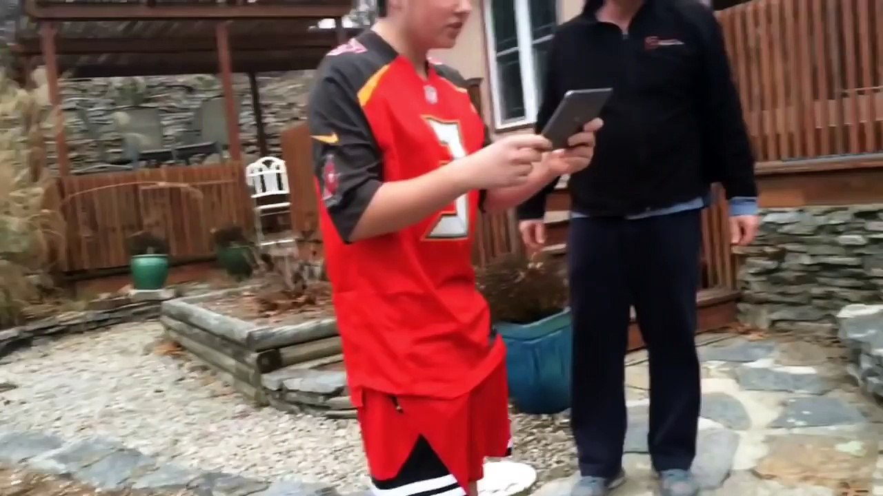 Parents DESTROYING Kids Electronics -SHOCKING COMPILATION!! 2017