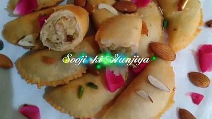 हलवाई जैसी खस्ता गुंजिया_ kranji बनाने का राज, Sweet Samosa For 2 Indian Festival  Monika s kitchen. -