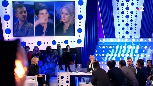 Christine Angot dénonce les actrices qui rampaient pour jouer avec Woody Allen