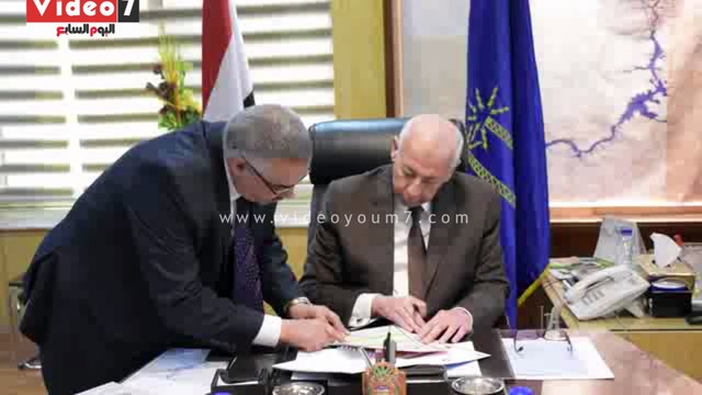 محافظ أسوان يعتمد نتيجة الشهادة الإعدادية بنسبة نجاح 71 %