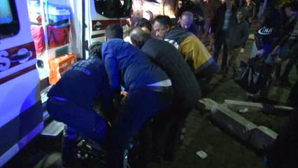 Yolcu Midibüsü Devrildi: 1 Ölü, 16 Yaralı