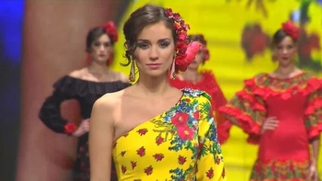 Atelier Rima desfila en la última jornada del Salón de la Moda Flamenca de Sevilla