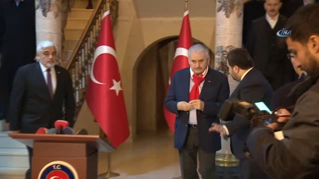 Başbakan Binali Yıldırım: Esnafımız Sigorta Vergi Kredi Gibi Taahhütlerini Yerine Getirmekte...